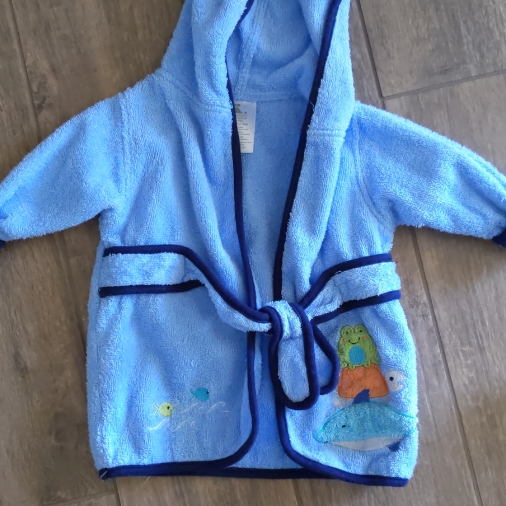 Baby Robe with slippers - Picture 3 of 3